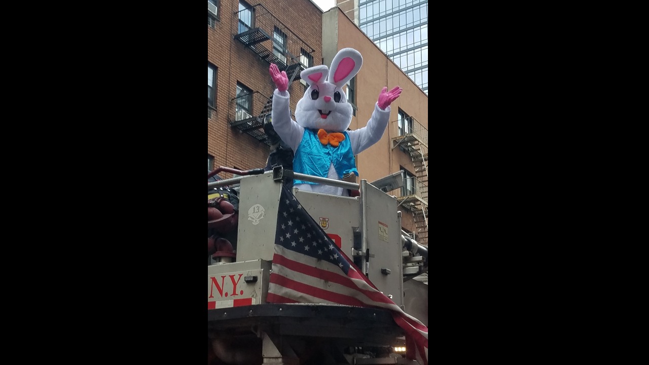 Easter Bunny's visit to the Ronald McDonald House of New York